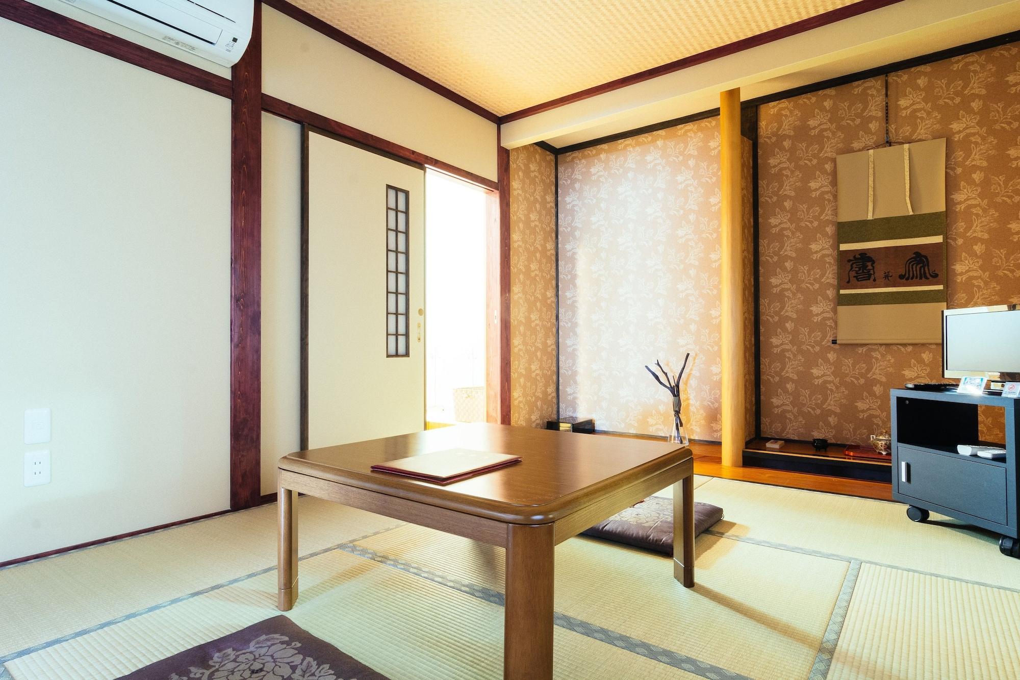 Koyasan Shukubo Jokiin Hotel Exterior foto