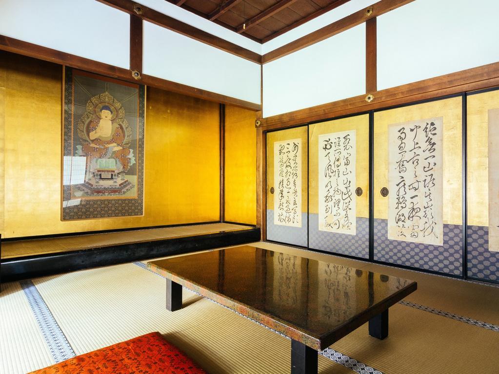 Koyasan Shukubo Jokiin Hotel Exterior foto